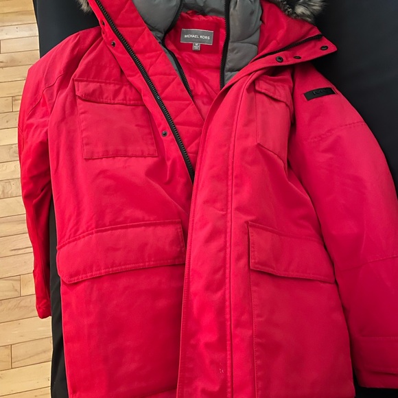 Michael Kors Men’s jacket.As seen in pics it is in pristine condition. - Picture 1 of 3